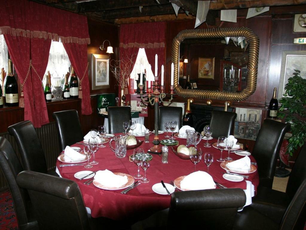 The Blue Bell Inn Weaverthorpe Zimmer foto